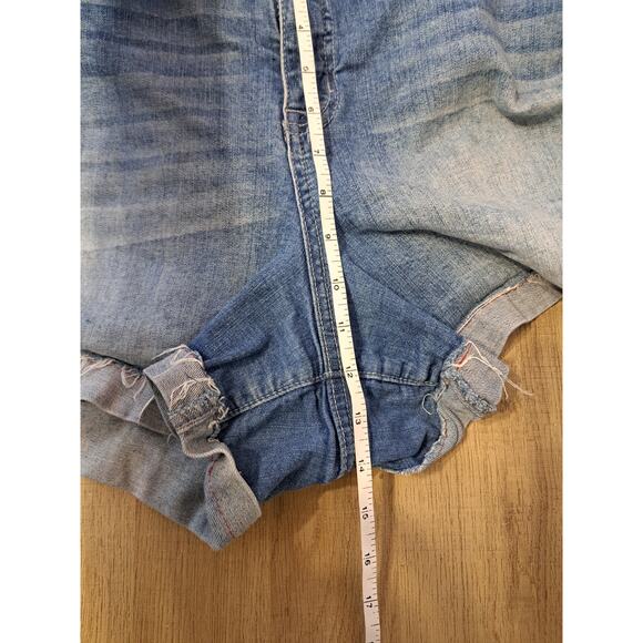 Torrid Women's Distressed Shorts Denim Sz W47 - Picture 5 of 6